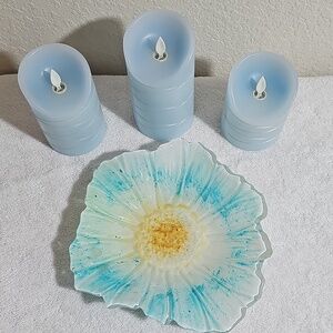 Vintage Fused Art 3D Daisy Floral Decorative Sculptured Bowl  9x9